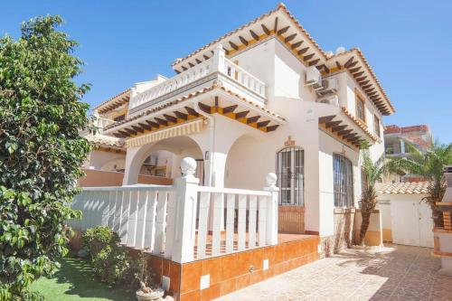 Foto Fantastic town house in Lomas de Cabo Roig 1