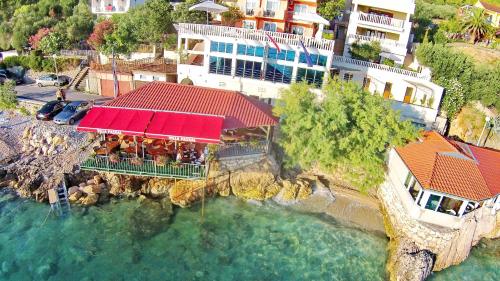 Gallery image of Guesthouse Villa Paškal in Zaostrog
