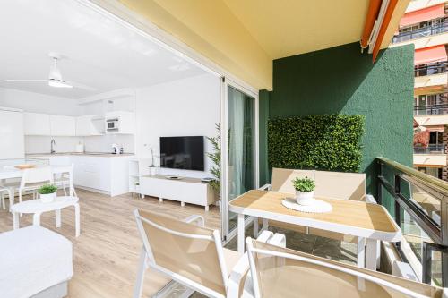 Amazing Carihuela View & Parking