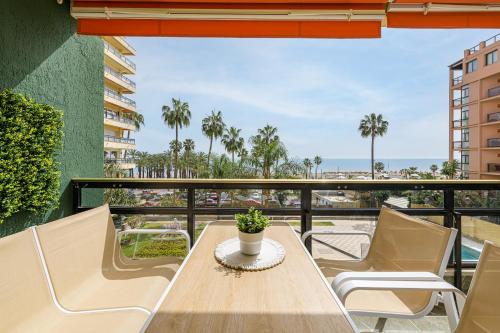 Amazing Carihuela View & Parking