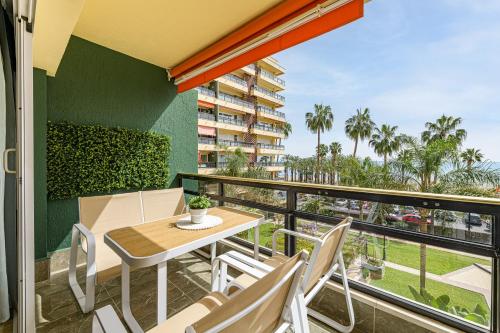 Amazing Carihuela View & Parking