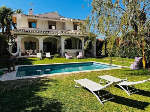 Villa de lujo en playamar