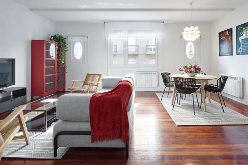 Aldamar - The Rentals Collection