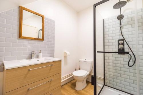 Ένα μπάνιο στο Havre Bleu studio plein coeur de Guingamp