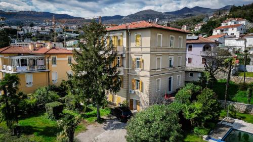 Seafront Apartment Ičići