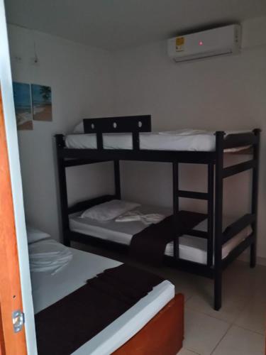 Krevet ili kreveti na sprat u jedinici u okviru objekta Hotel santana Doradal