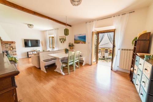 Foto Casa Giacomo - Wunderschönes Landhaus am Gardasee-Tremosine 4