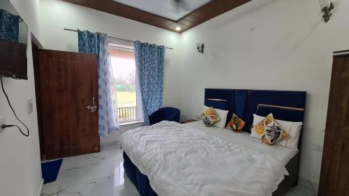 Postel nebo postele na pokoji v ubytování 1heaven - Home Stay