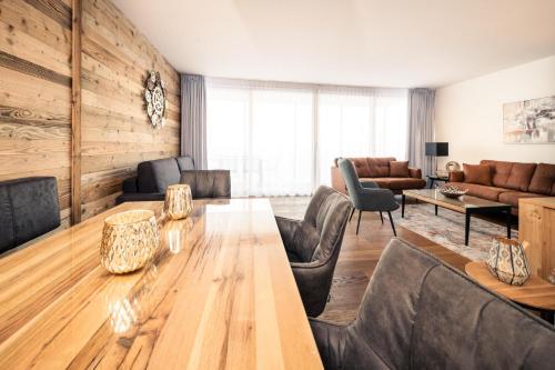 Posezení v ubytování Bellevue Residences - Luxurious Lakeside Apartments
