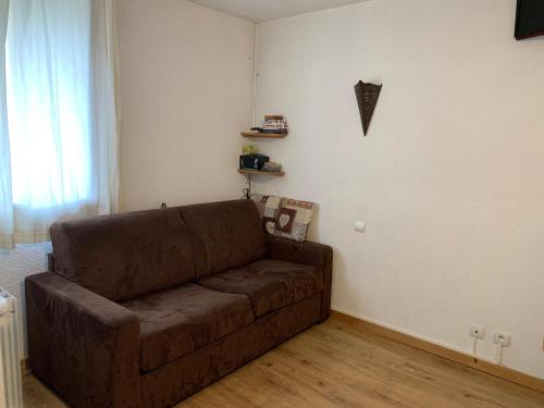 Studio cosy 2 pers avec balcon, pied des pistes, Reberty 1850 - FR-1-452-144