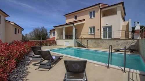 Ferienhaus mit Privatpool für 10 Personen ca 200 qm in Banjole, Istrien Istrische Riviera