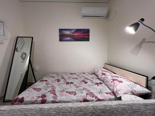 Cozy Apartment In The Heart Of Athens