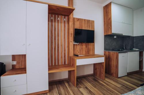 Η κουζίνα ή μικρή κουζίνα στο Apartments On The Top