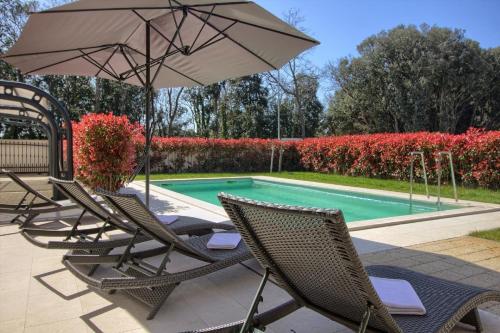 Ferienhaus mit Privatpool für 20 Personen ca 480 qm in Banjole, Istrien Istrische Riviera