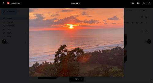 a picture of a sunset from a computer screen at Villa Del Mar 2 Spectacular ocean view! in Dominical
