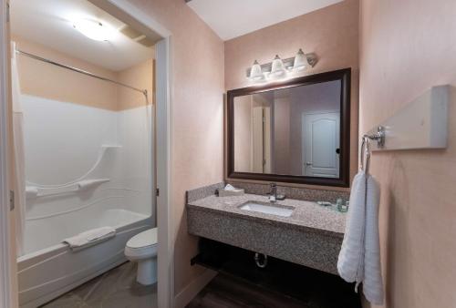 Prestige Cranbrook Hotel, BW Premier Collectionにあるバスルーム
