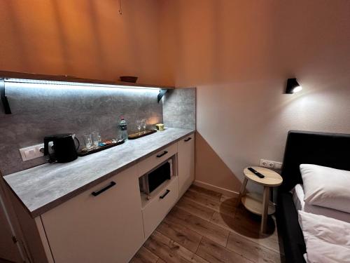 Dapur atau dapur kecil di Hotel GALLERY 21