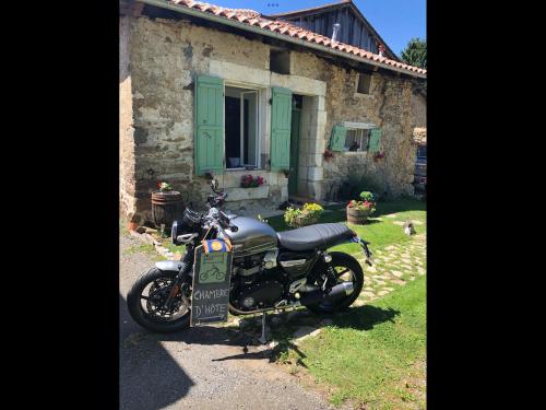 Φωτογραφία από το άλμπουμ του Le Petit Grange σε Le Lindois