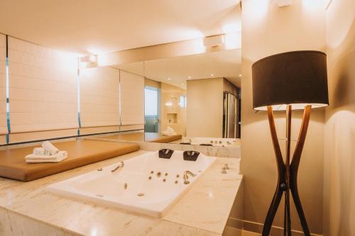 Catuai Hotel Cacoalにあるバスルーム