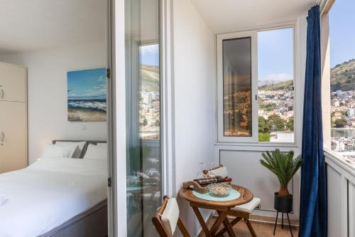 Marina Lapad - 2 bedroom apartment by the sea