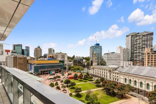 a view of a city skyline with buildings at Urban Escape Prime Location by Zodiak Stays in Auckland