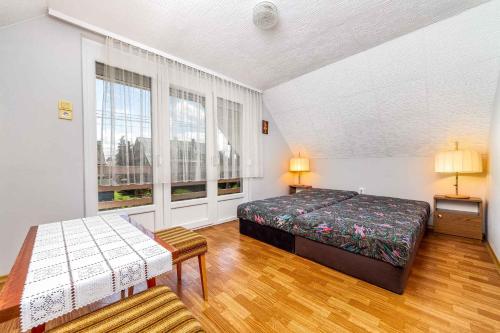 Holiday home in Balatonmariafürdo 45324 8647 Balatonmáriafürdő, Köztársaság utca 11 kép - 3