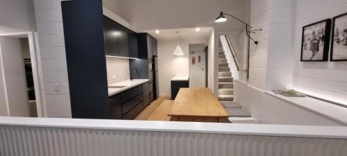 Φωτογραφία από το άλμπουμ του Cedarwood Apartments σε Falls Creek