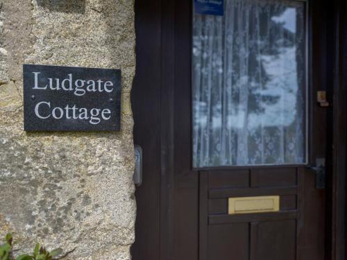 Certifikát, hodnocení, plakát nebo jiný dokument vystavený v ubytování Ludgate Cottage