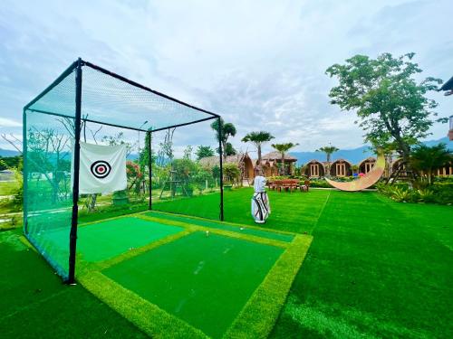 Jardin de l'établissement Khu Nghỉ Trải Nghiệm Golden Field