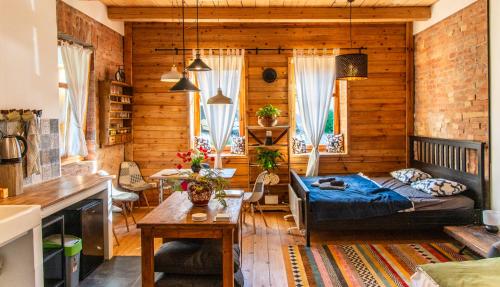 Minifaktúra Loft Apartman & Reggeliző és Ételbár