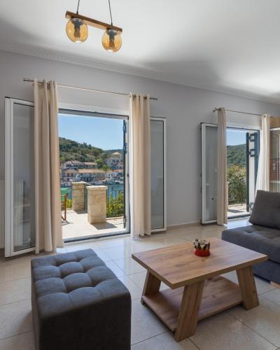 Gallery image of Plaka's House in Meganisi