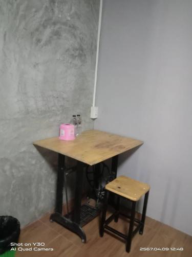 Φωτογραφία από το άλμπουμ του RoomQuest Amphawa Vaylasamran σε Amphawa