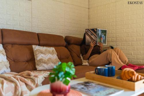 Posezení v ubytování EKO STAY- Lakefront Villa