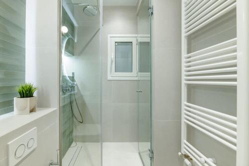 Urban Elegance 2BR Apartment in Pangrati by UPSTREET
