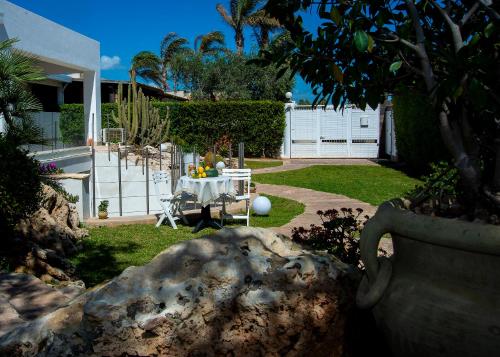 Un jardín fuera de Villa Lisa