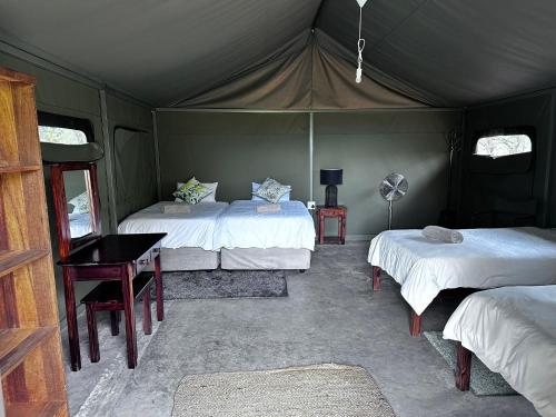 Katil atau katil-katil dalam bilik di Rockfig Tented Camp