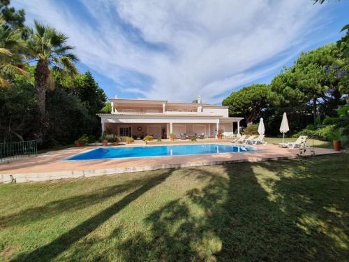 Villa Zarana fantastic house in Salinas