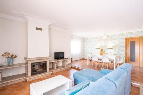 Apartment Esta - Tennis court and pool