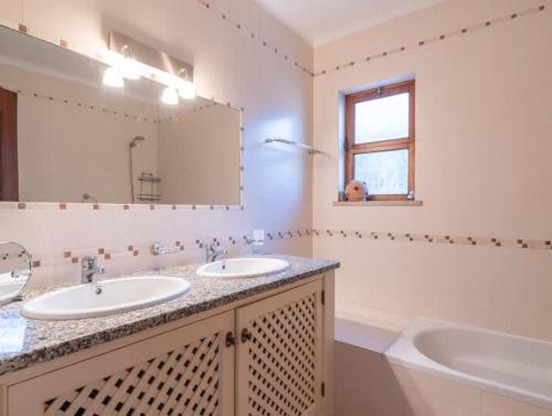 Villa Savannah - Close to fisherman beach