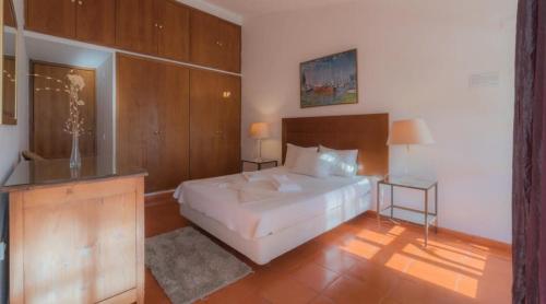 Fotografie z fotogalerie ubytování Villa Mexicana Views lush fairway Pinhal Golf v destinaci Quarteira