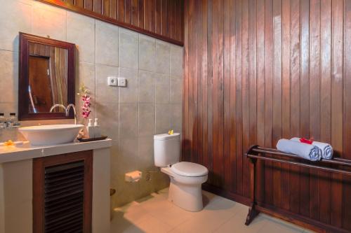 Et badeværelse på Loka Pala Villa