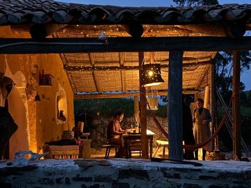 Εστιατόριο ή άλλο μέρος για φαγητό στο The Hobbit House - Montes da Ronha