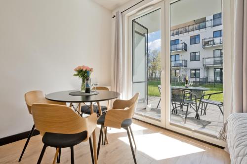 Balkón nebo terasa v ubytování BlueApart Apartamenty Hotelowe Nexo