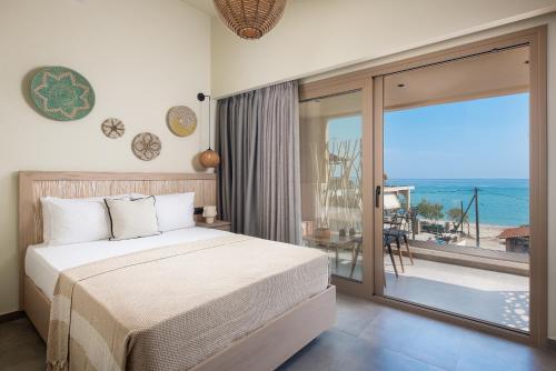 Gallery image of Castaway Suites - Studios Christos in Limenaria