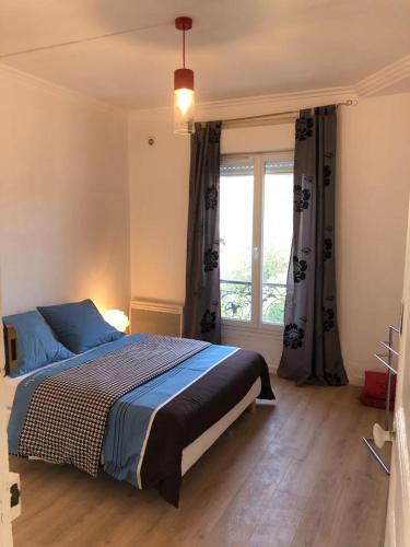 Photo de la galerie de l'établissement Stade de France 40 mn, Disneyland 40 mn F2 46 m2 calme, quartier cosy, 200m du RER, à Rosny-sous-Bois