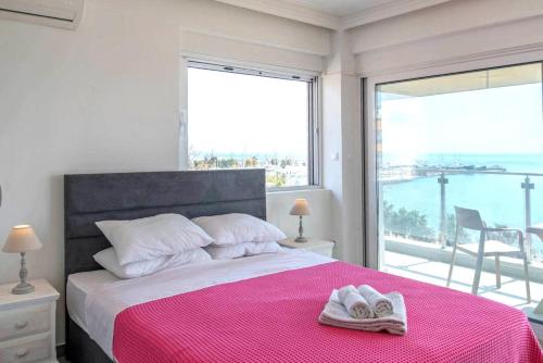 Breathtaking seaview studio in Athenian Riviera