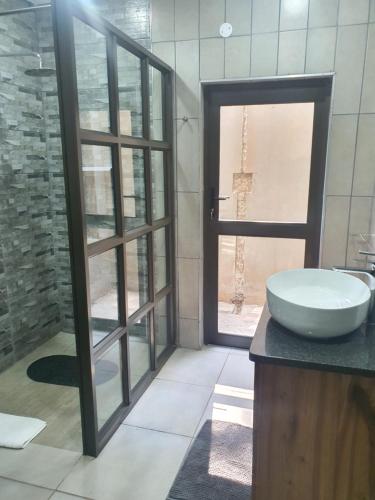 Ένα μπάνιο στο Fairview Hotels,Spa & Golf Resort