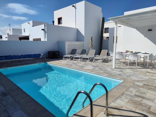 Villa Anny piscina climatizada ideal para familia