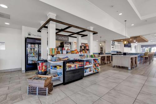 Hilton Garden Inn Myrtle Beach/Coastal Grand Mall photo 41