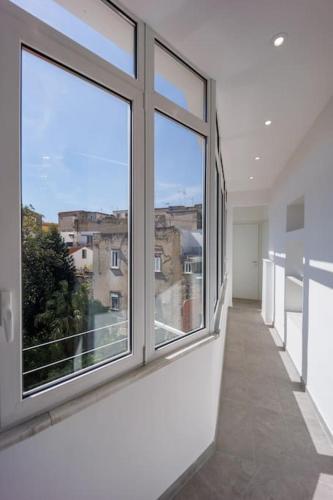House in Decumani Entire Apartment By HouseinNaples